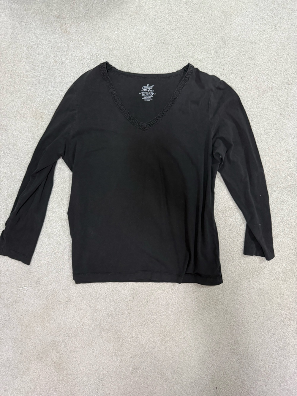 Women’s Black V-Neck Long Sleeve Tee with Subtle Ruffle Trim XL